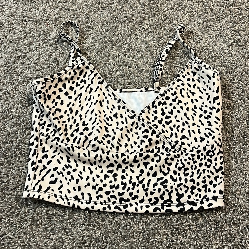 Cropped top